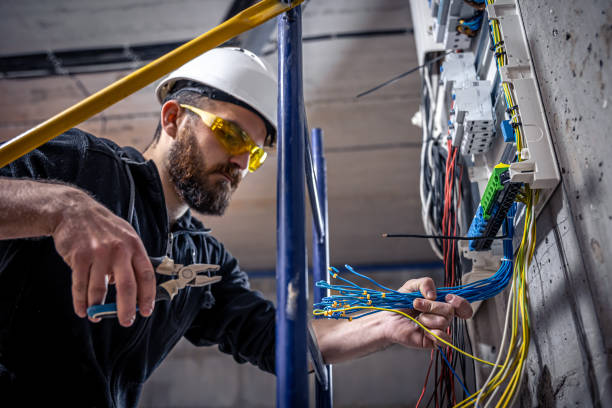 Best Local Electrician Companies  in Dunbar, WV